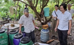 Hội Nông dân Đồng Tháp tái sử dụng rác thải sinh hoạt, phụ phẩm nông nghiệp tạo ra chế phẩm sinh học 