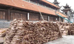 Nhà thờ chính tòa Phát Diệm, công trình kiến trúc gần 130 tuổi ở Ninh Bình lợp ngói mới