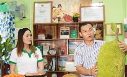 Tỷ phú Bình Phước là một anh nông dân trồng mít đặc sản, trái nào trái nấy to bự thế này đây