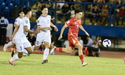 Tin chiều 26/3: HLV Troussier đã sai về Hoàng Đức, đúng về Minh Khoa?