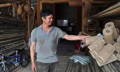 Có một làng nghề ở Quảng Ninh, dân làm thứ gì mà cứ chất ở nhà, bán rõ chậm, lo thất truyền?