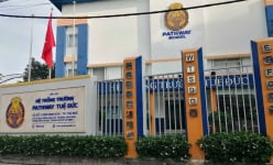 Xem xét tạm đình chỉ cơ sở cung cấp thức ăn trong vụ nghi học sinh bị ngộ độc tại Trường TH -THCS Tuệ Đức