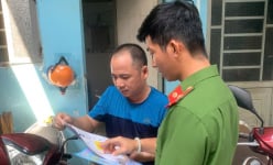 TP.HCM đồng loạt ra quân hướng dẫn chủ nhà trọ khắc phục vi phạm về PCCC
