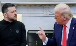 Ông Trump bất ngờ đe dọa ông Zelensky sẽ gặp 'vấn đề lớn'