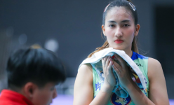 'Nữ thần' bóng chuyền Thái Lan Kanyarat Khunmuang “Bow”: Hot girl cao 1m83, xinh như mộng
