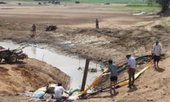 Chuyện lạ Đắk Lắk: Nơi lũ kinh hoàng, nơi 1.000 ha cây trồng 'khát nước'