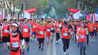 Sống động mùa lễ hội qua Giải Marathon Quốc tế TP.HCM