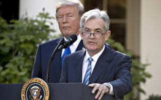 Ông Trump hứa không hất ghế Chủ tịch Fed của ông Powell