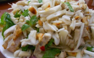 Ngon lạ với món mít non trộn