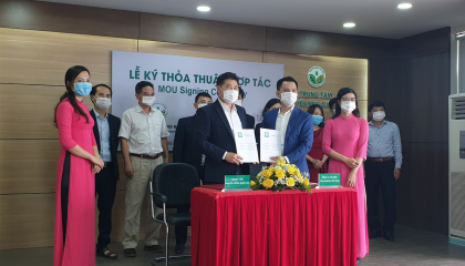 Trung tâm Khuyến nông Quốc gia hợp tác với doanh nghiệp Thái Lan chuyển đổi số cho nông dân nuôi bò sữa, gà, tôm