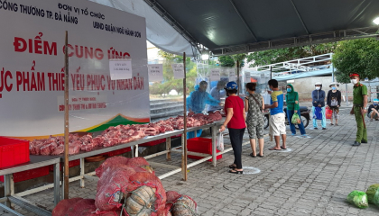 Đà Nẵng làm việc với VinMart, CoopMart, BigC...để đảm bảo cung ứng hàng hóa thiết yếu