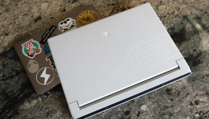 Ưu nhược điểm khi chuyển từ MacBook sang laptop Windows