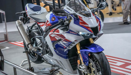 Honda CBR1000RR-R SP 2022 'trình làng' bản kỷ niệm 30 năm