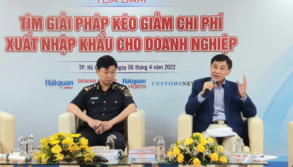Vua hàng hiệu Jonathan Hạnh Nguyễn báo tin vui, quyết kéo giảm chi phí logistics