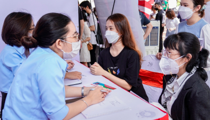Hơn 2.000 cơ hội việc làm cho sinh viên tại Ngày hội việc làm UEF 2022