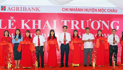 Agribank Chi nhánh Sơn La: Khai trương máy ATM đa chức năng