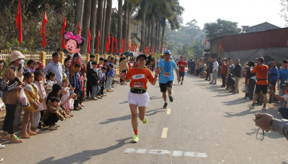 Sơn La: Hàng nghìn người tham gia chạy Olympic