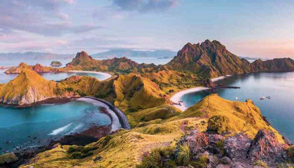Du lịch Indonesia 'sợ' phụ thuộc vào Bali