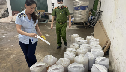 Cục QLTT Hà Nội xử phạt hơn 1,7 tỷ đồng trong tháng hành động vì an toàn thực phẩm