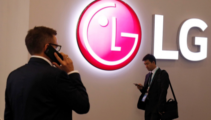 LG lần đầu vượt mặt Samsung