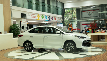 Bán chưa đến 300 xe/tháng, Toyota Vios được khuyến mại 'sốc' rẻ như xe VinFast Fadil