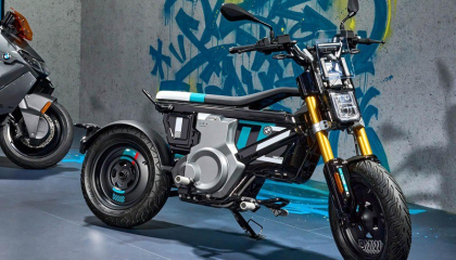 Xe ga điện BMW CE02 siêu xịn, nhưng giá hơi 'chát'
