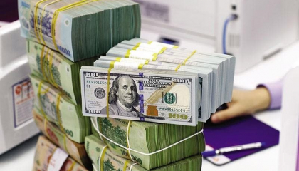 Giá USD hôm nay 26/10: Thế giới đảo chiều tăng mạnh, trong nước hạ nhiệt sau động thái của NHNN