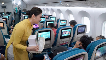 Doanh thu hơn 85.466 tỷ sau 9 tháng, Vietnam Airlines vẫn lỗ lũy kế 35.255 tỷ đồng