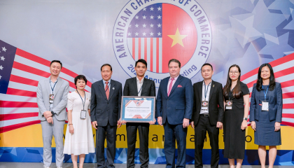 Lần thứ 7 liên tiếp AIA Việt Nam được AmCham vinh danh nhờ những đóng góp thiết thực cho cộng đồng