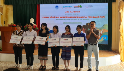 Tổ chức VinaCapital Foundation triển khai 6 câu lạc bộ nữ sinh mở đường đến tương lai tại Quảng Nam