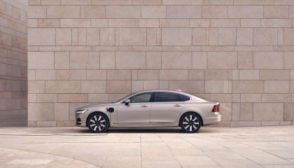 Volvo S90 Recharge sắp trình làng thị trường Việt Nam