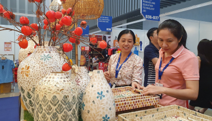 Tiết lộ 5 nhóm hàng Việt bán chạy nhất trên Amazon
