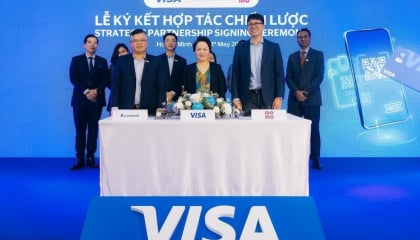 FinTech, dịch vụ ví điện tử như 'mọc thêm cánh'