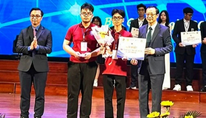 Thông tin mới nhất vụ 3 thầy trò bị từ chối cấp visa sang Mỹ thi Khoa học kỹ thuật quốc tế 