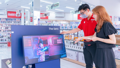 Nhiều người chi 1 tháng lương để sắm tivi mới xem Euro