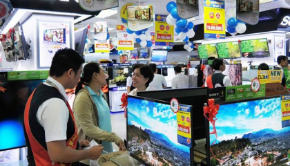 Euro 2024 cận kề, người mua tivi vẫn chưa mặn mà