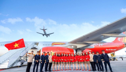 Khám phá những hình ảnh đầy cảm hứng của phi hành đoàn Vietjet trên chuyến bay đặc biệt tới Hoa Kỳ