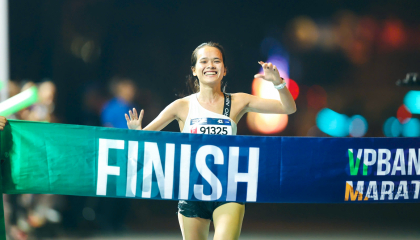 VPBank VnExpress Marathon Ho Chi Minh City Midnight – cung đường sôi động rực ánh sáng