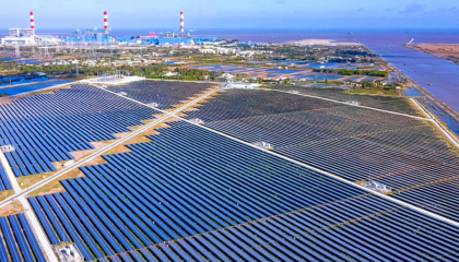 Tập đoàn Vingroup của tỷ phú Phạm Nhật Vượng đề xuất chi hàng chục tỷ USD làm điện tái tạo, điện LNG