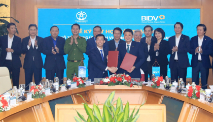 Hơn 200 điểm giao dịch của BIDV tại Hà Nội sẽ trở thành các điểm Đại lý dịch vụ công trực tuyến