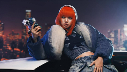 Nhạc của Lisa (BlackPink) bị chê rỗng tuếch, khoe khoang
