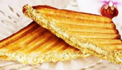 Bánh sandwich đắt nhất hành tinh: ăn 1 miếng, miệng dát vàng