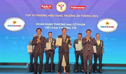 Vietbank vào top 10 thương hiệu tăng trưởng ấn tượng 2022