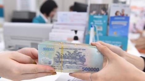 Chi trả tiền hỗ trợ Covid-19 cho NLĐ qua tài khoản
