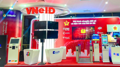Sử dụng CCCD gắn chip, người dân thuận tiện xác thực và giao dịch với LiveBank 24/7 của TPBank