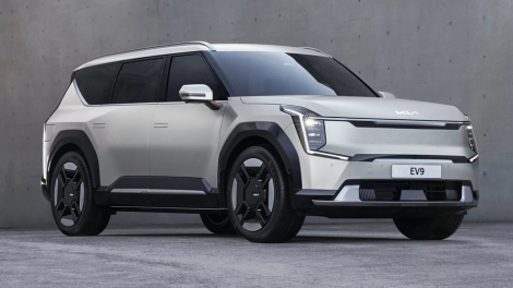 Kia ra mắt SUV điện EV9 có 3 hàng ghế, trang bị ghế xoay 180 độ