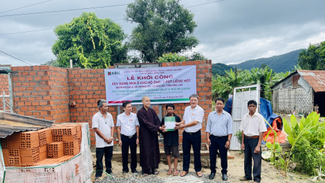 ABIC Đắk Lắk khởi công xây dựng nhà tình nghĩa tại buôn Rơ Cai A, xã Krông Nô, huyện Lắk 