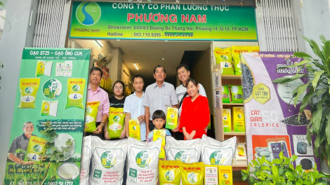 Cửa hàng uỷ quyền chính hãng gạo ST25 Ông Cua tại TP.HCM