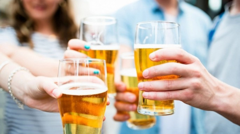 Bộ Tài chính: Heineken đề xuất thuế hỗn hợp với bia là không phù hợp