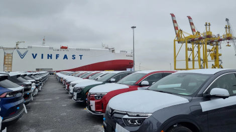 VinFast VF8 của tỷ phú Phạm Nhật Vượng sắp gia nhập một thị trường lạ, nơi Tesla đang chiếm lĩnh thị phần